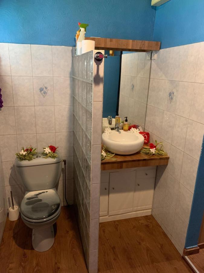 A Tomo Mai Homestay, Close To Airport, Private Bathroom Free Parking And Wifi With High Connection And Breakfast Optional Faaa ภายนอก รูปภาพ