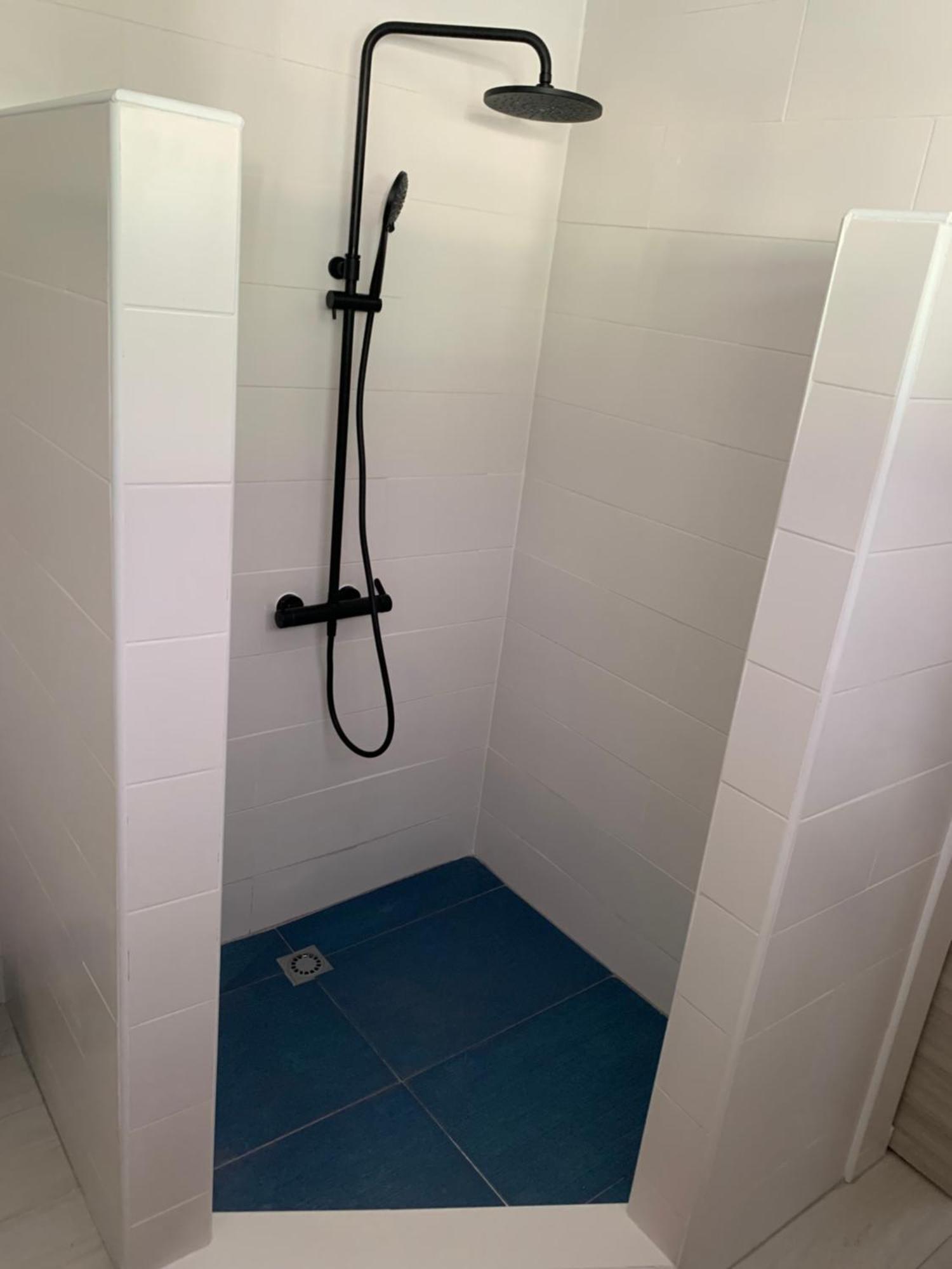 A Tomo Mai Homestay, Close To Airport, Private Bathroom Free Parking And Wifi With High Connection And Breakfast Optional Faaa ภายนอก รูปภาพ
