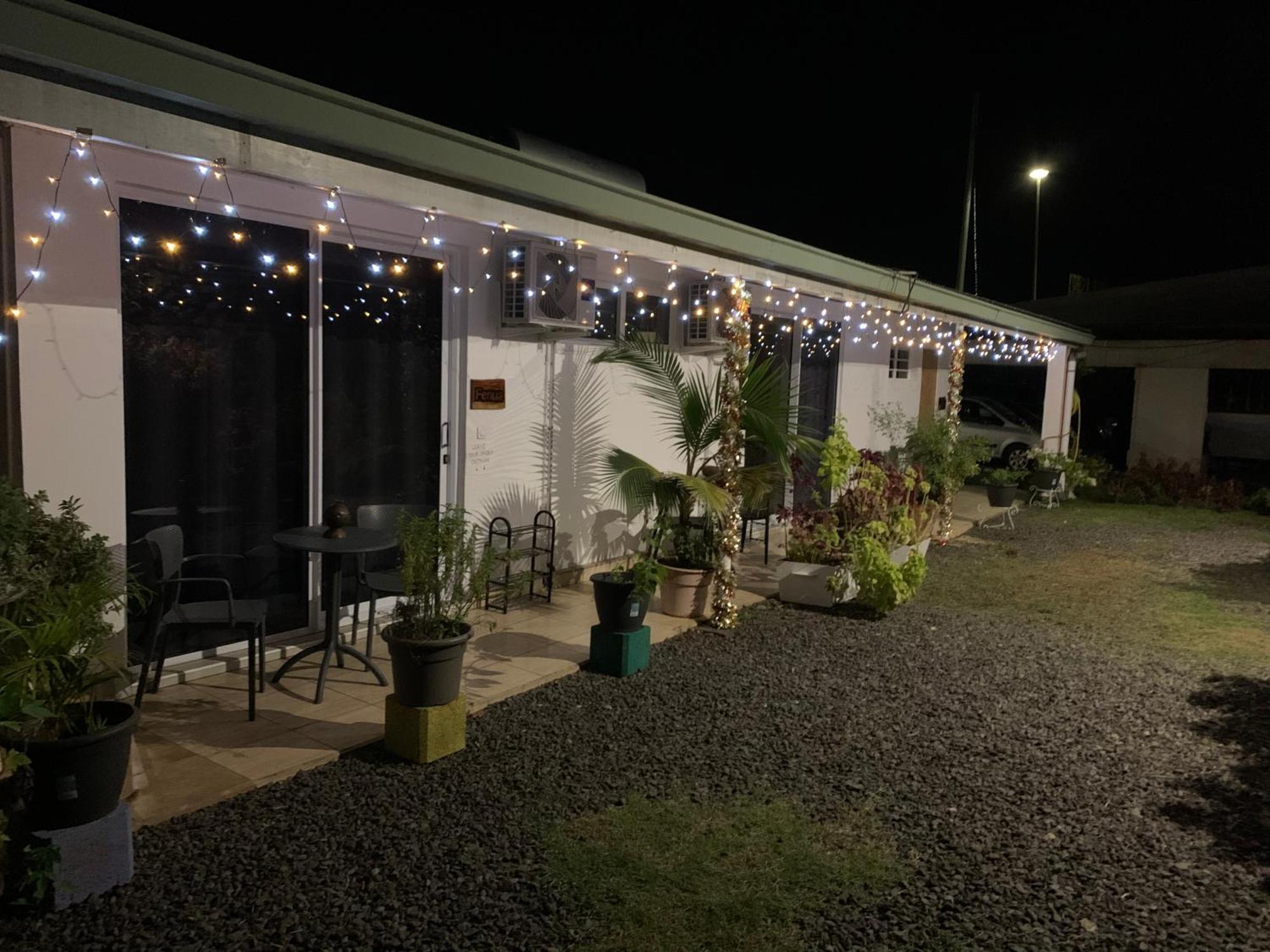 A Tomo Mai Homestay, Close To Airport, Private Bathroom Free Parking And Wifi With High Connection And Breakfast Optional Faaa ภายนอก รูปภาพ